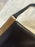 ジrクラスプラインショルダーバッグ レザーBlackブラッCELINE t1- Clasp Shouldeク美品中古