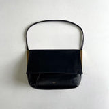 ジrクラスプラインショルダーバッグ レザーBlackブラッCELINE t1- Clasp Shouldeク美品中古